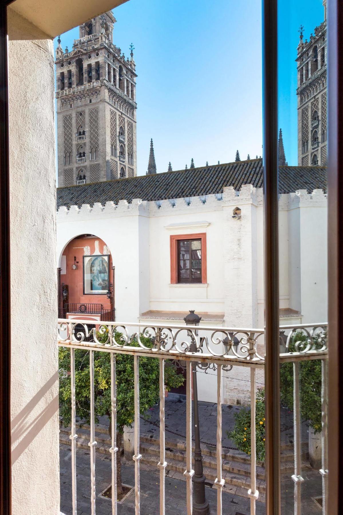 Puerta Catedral Apartments Sevilha Exterior foto